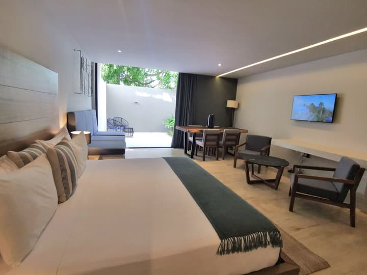 Kaab South Beach by The Spot Rentals