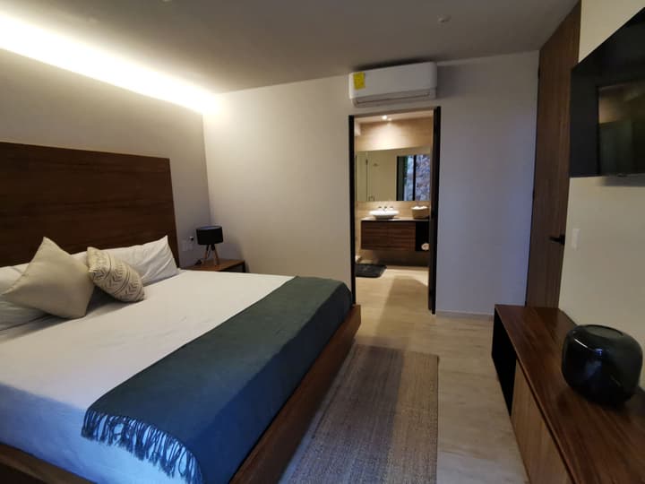 Kaab South Beach by The Spot Rentals