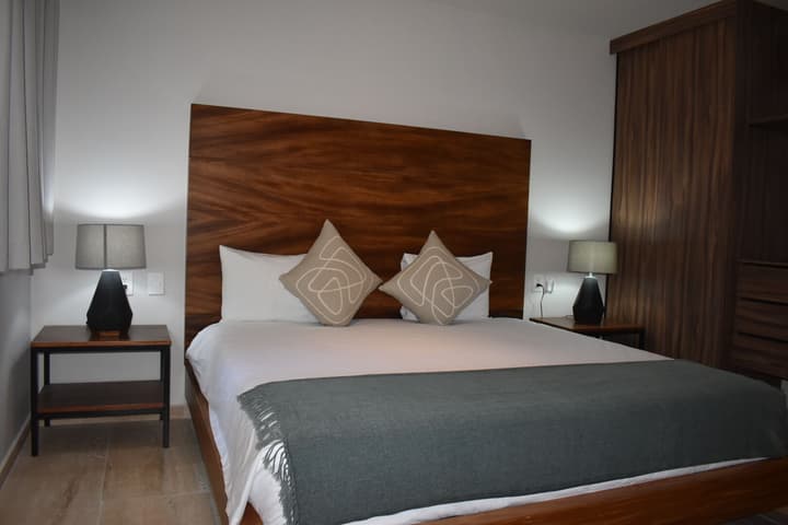 Kaab South Beach by The Spot Rentals