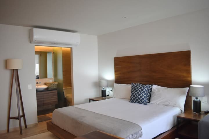 Kaab South Beach by The Spot Rentals