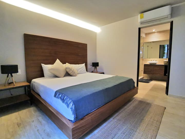 Kaab South Beach by The Spot Rentals