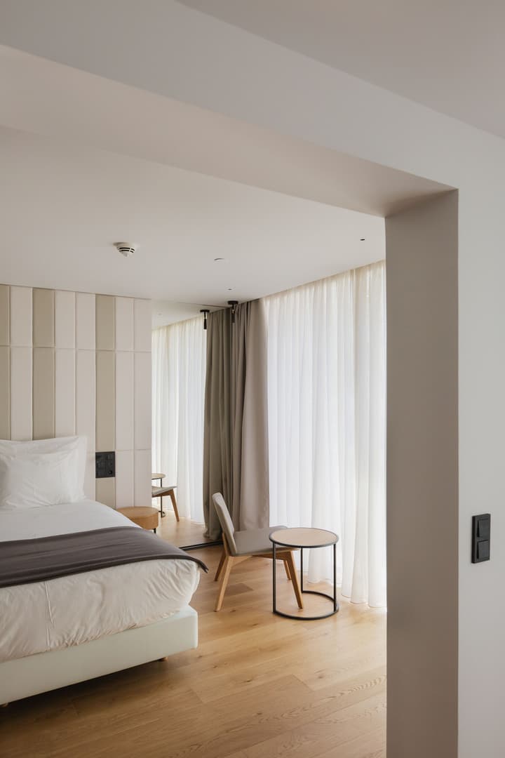 Lumen Hotel & The Lisbon Light Show