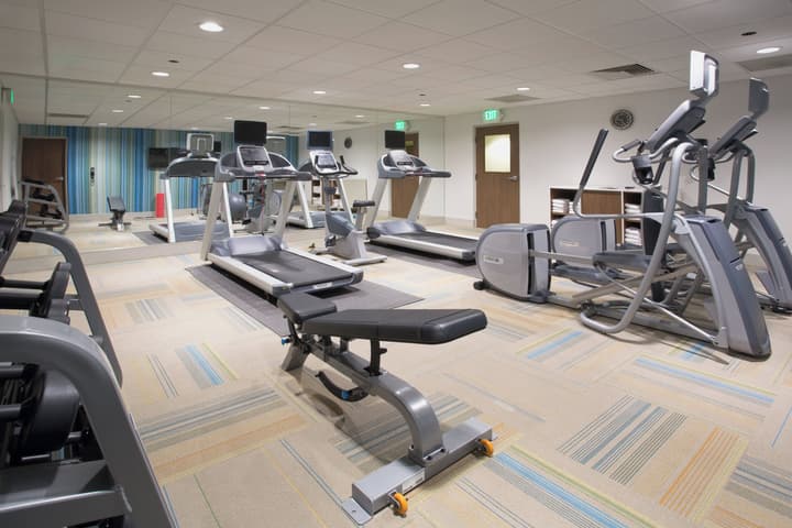 Holiday Inn Express & Suites Bullhead City by IHG