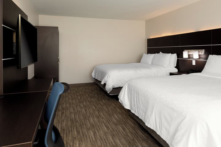 Holiday Inn Express & Suites Bullhead City by IHG
