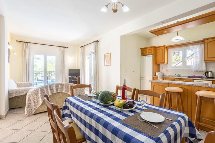 Villa Youla Large Private Pool Walk to Beach Sea Views A C Wifi Car Not Required - 1025