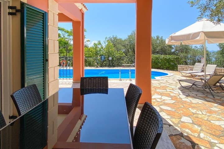 Villa Youla Large Private Pool Walk to Beach Sea Views A C Wifi Car Not Required - 1025