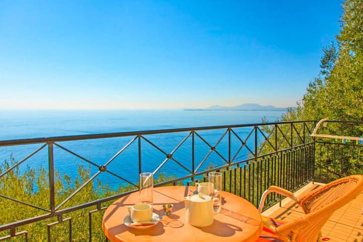 Villa Lina Large Private Pool Walk to Beach Sea Views A C Wifi Eco-friendly - 2171