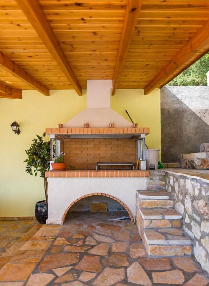 Villa Aris Large Private Pool Walk to Beach Sea Views A C Wifi - 2453