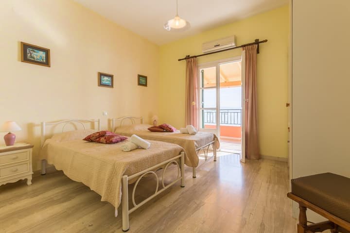 Villa Aris Large Private Pool Walk to Beach Sea Views A C Wifi - 2453