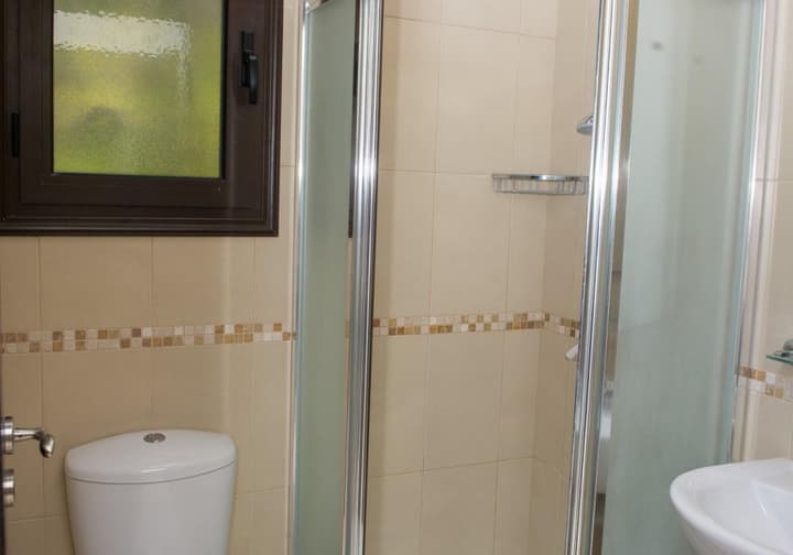 Villa Fortuna Large Private Pool Walk to Beach Sea Views A C Wifi Car Not Required - 2630
