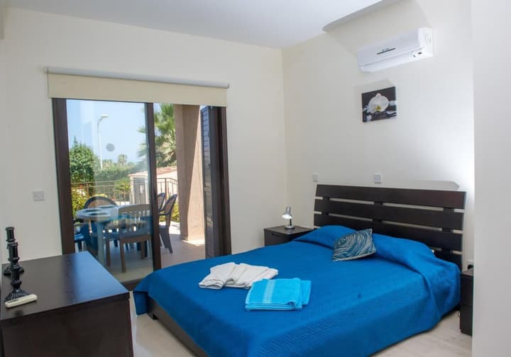 Villa Fortuna Large Private Pool Walk to Beach Sea Views A C Wifi Car Not Required - 2630