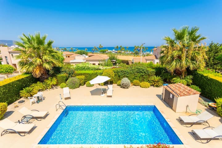 Villa Fortuna Large Private Pool Walk to Beach Sea Views A C Wifi Car Not Required - 2630