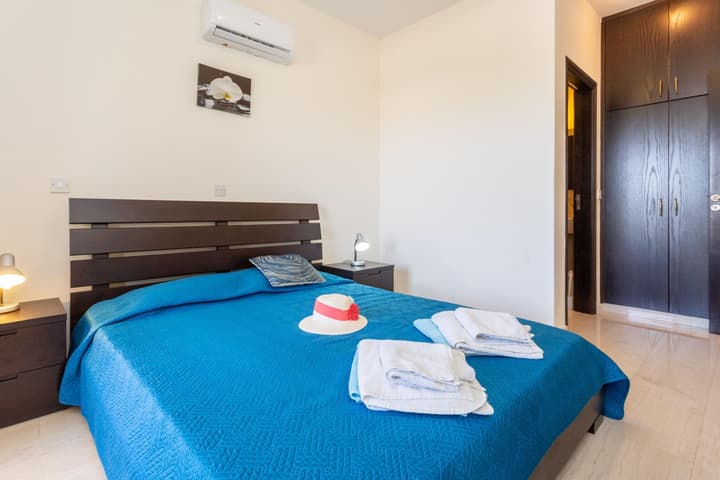 Villa Fortuna Large Private Pool Walk to Beach Sea Views A C Wifi Car Not Required - 2630