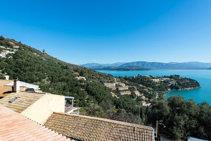 Villa Frosso Large Private Pool Walk to Beach Sea Views A C Wifi Car Not Required - 556