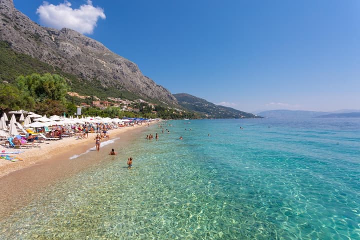 Villa Frosso Large Private Pool Walk to Beach Sea Views A C Wifi Car Not Required - 556