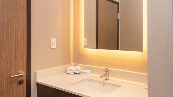 Holiday Inn Express & Suites Tijuana Otay by IHG