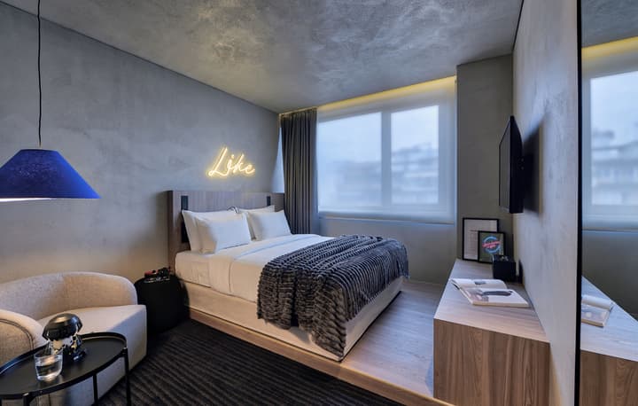 ONOMA Hotel