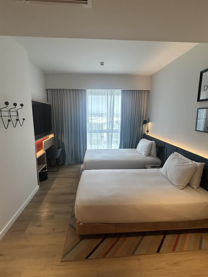 Hampton by Hilton Barcelona Fira Gran Via