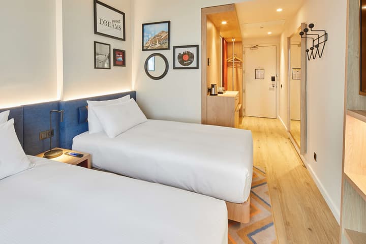 Hampton by Hilton Barcelona Fira Gran Via