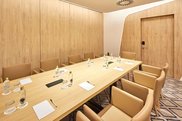 Hampton by Hilton Barcelona Fira Gran Via