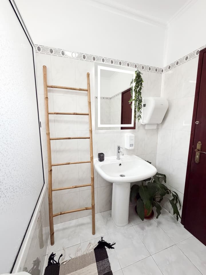 Gardens Guest House-hostel