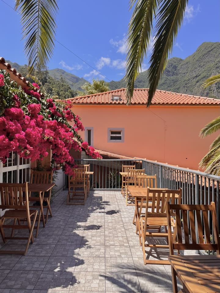 Gardens Guest House-hostel