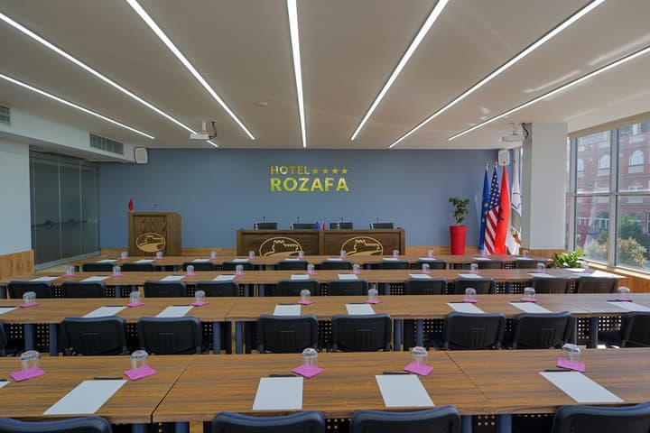 HOTEL ROZAFA