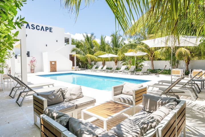 Seascape Grace Bay Hotel & Townhome Villas