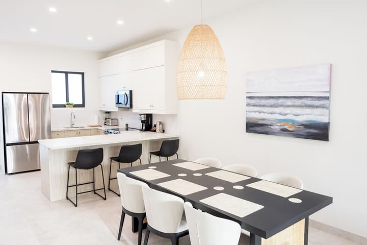 Seascape Grace Bay Hotel & Townhome Villas
