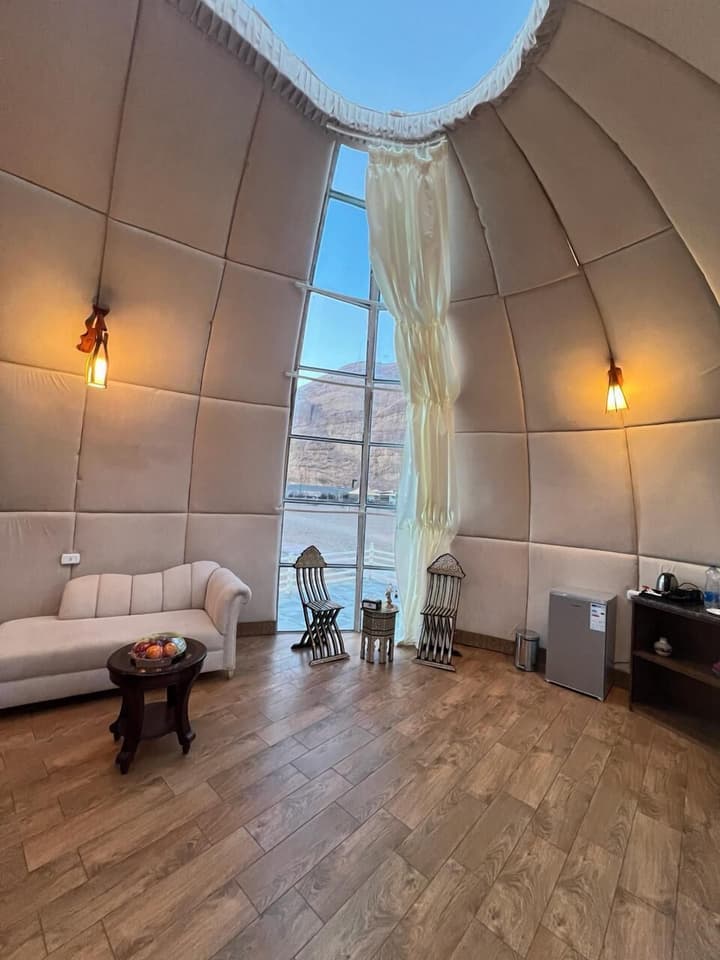 Rum Oasis Luxury Camp