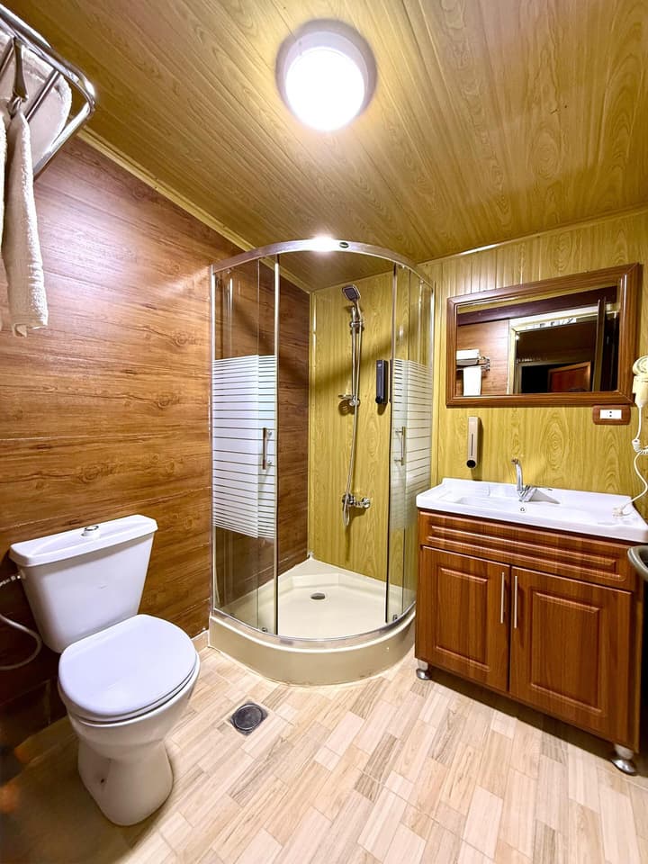 Rum Oasis Luxury Camp