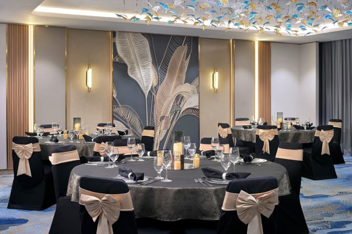 Crowne Plaza Dubai Jumeirah by IHG