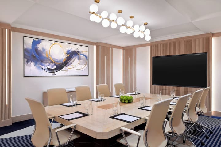 Crowne Plaza Dubai Jumeirah by IHG