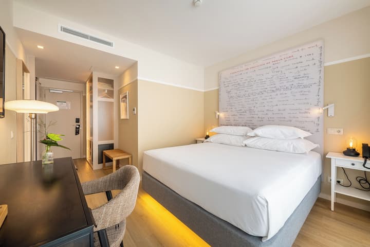 Pestana Fisherman Village