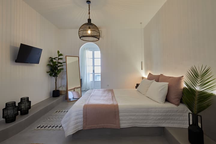 Nuvia Suites
