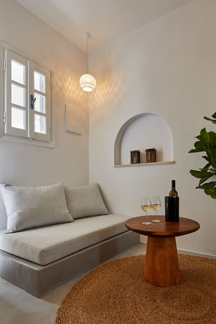 Nuvia Suites