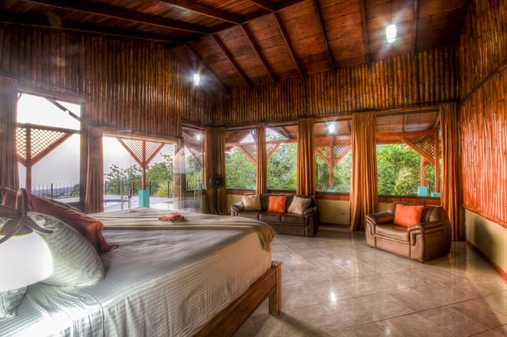 Arenal Waterfall Lodge