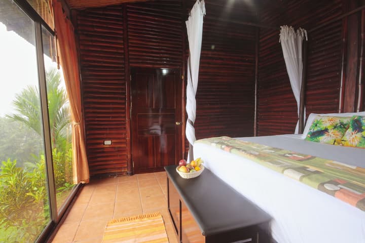 Arenal Waterfall Lodge