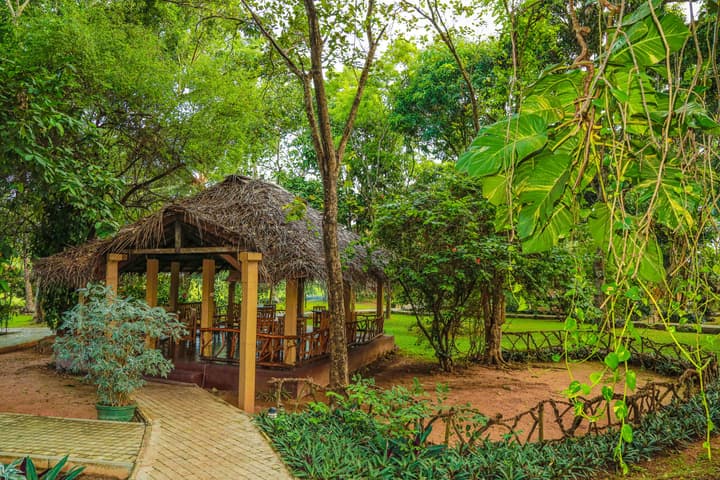 Pelwehera Village Resort