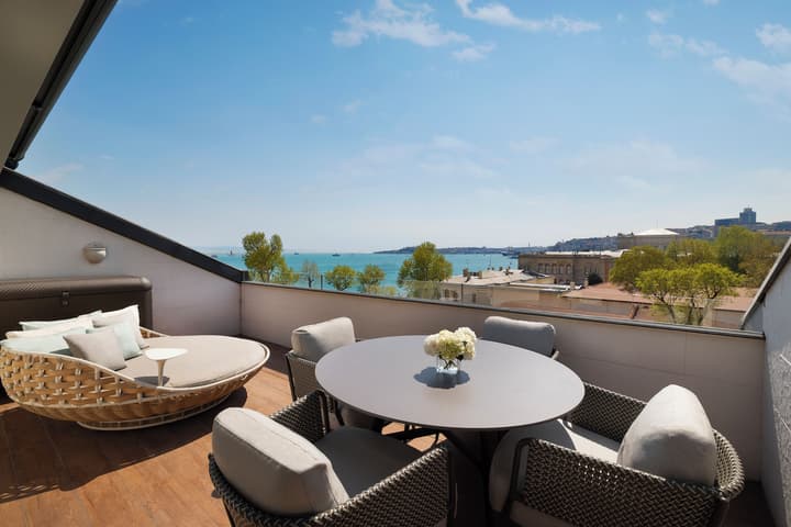 Shangri-La Bosphorus, Istanbul