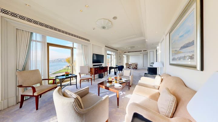 Shangri-La Bosphorus, Istanbul