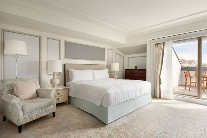 Shangri-La Bosphorus, Istanbul