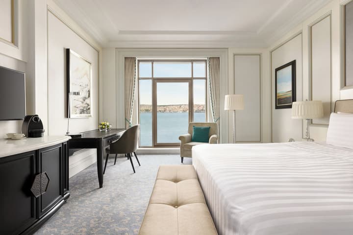 Shangri-La Bosphorus, Istanbul
