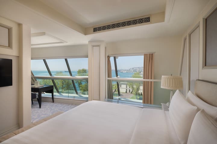 Shangri-La Bosphorus, Istanbul