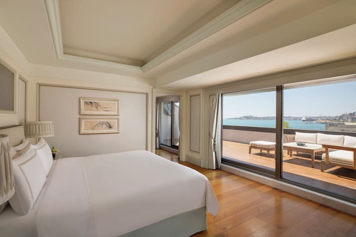 Shangri-La Bosphorus, Istanbul