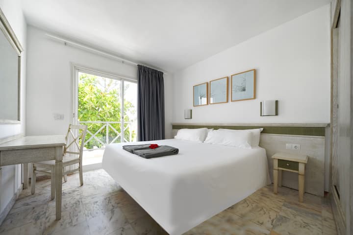 Vista Bonita Gay & Lesbian only Resort