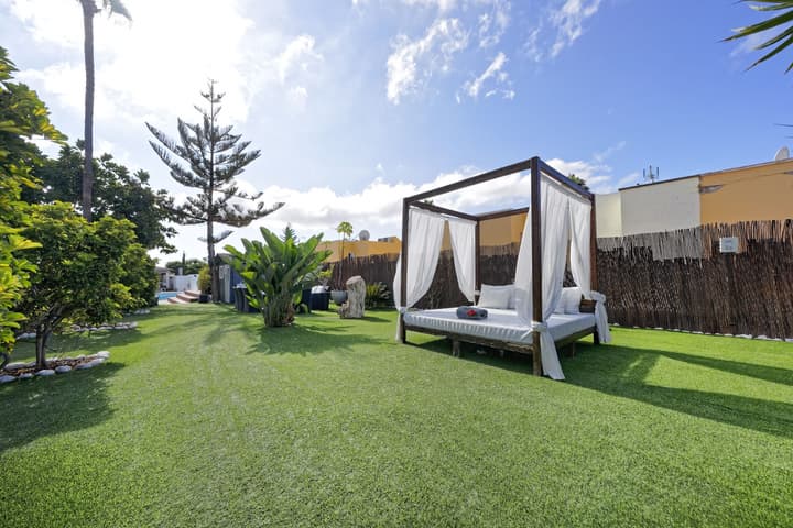 Vista Bonita Gay & Lesbian only Resort