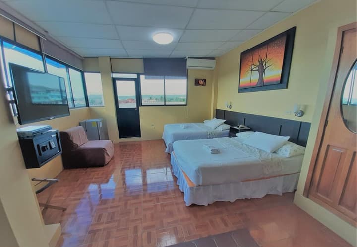 Hotel Los Algarrobos