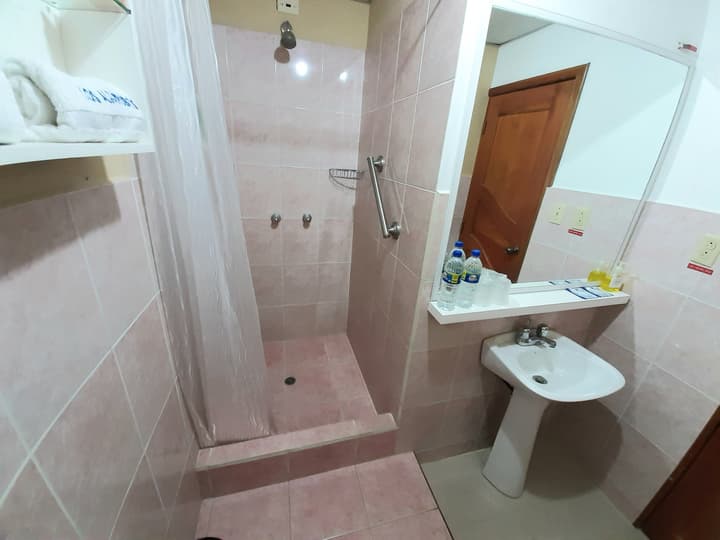 Hotel Los Algarrobos