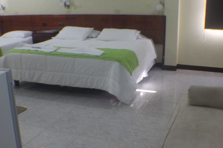 Hotel Los Algarrobos